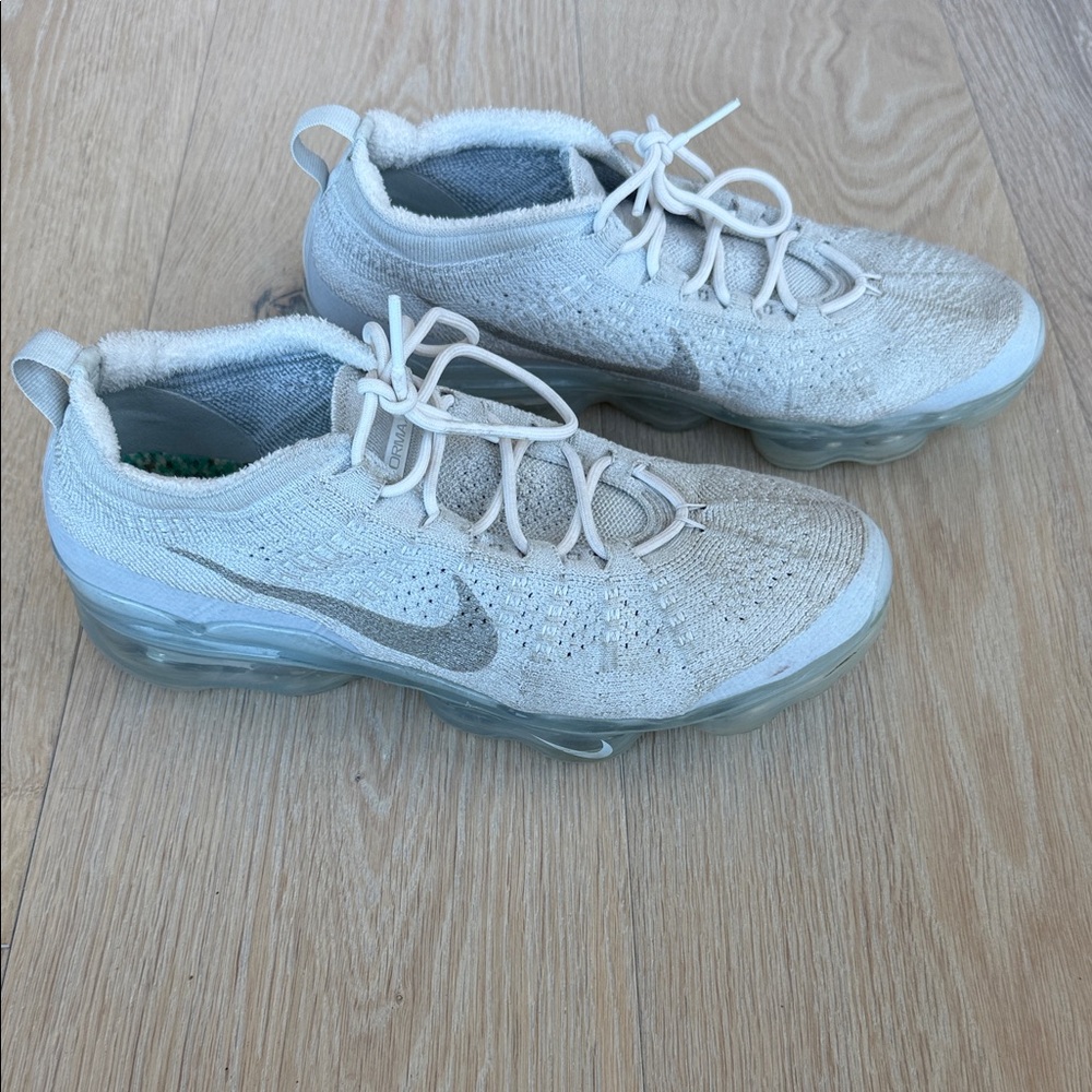 Nike VaporMax tennis shoes
